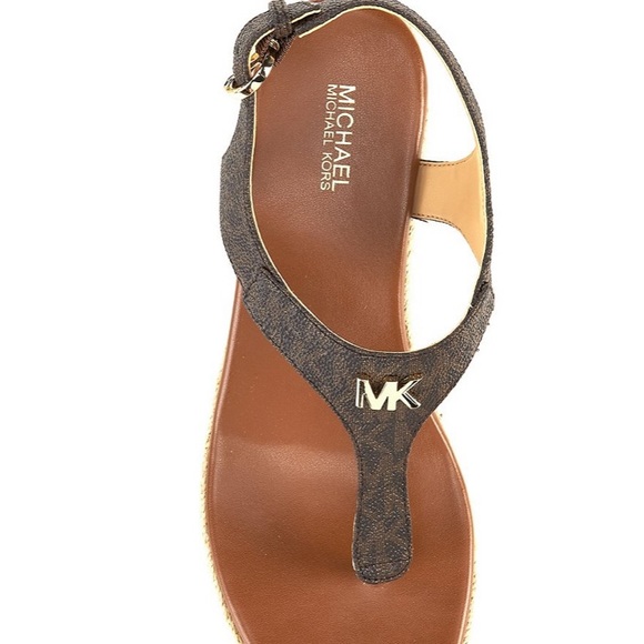 New Michael Kors Laney Thong signature logo Sandals 8 - Picture 5 of 5